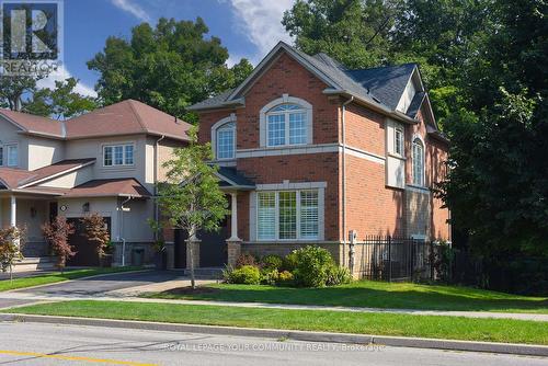 277 Creek Path Avenue, Oakville, ON - Outdoor With Facade