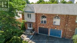 2057 GROVETREE LANE  Burlington, ON L7R 4V5