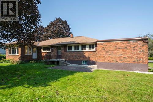 61 Nicholas Street, Quinte West, ON - Outdoor