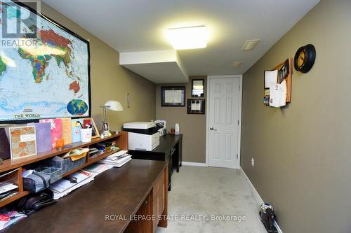 15 Clement Drive, Hamilton, ON - Indoor Photo Showing Other Room