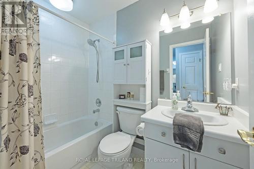 Guest 4 Piece Bathroom - 141 - 1500 Richmond Street, London, ON - Indoor Photo Showing Bathroom