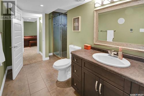 227 Padget Crescent, Saskatoon, SK - Indoor Photo Showing Bathroom