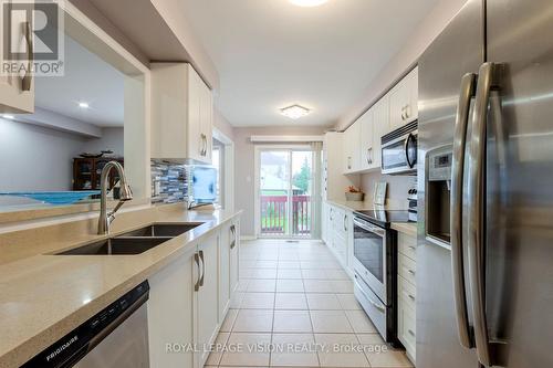 55 Vanier Street, Whitby (Pringle Creek), ON - Indoor Photo Showing Kitchen With Double Sink With Upgraded Kitchen