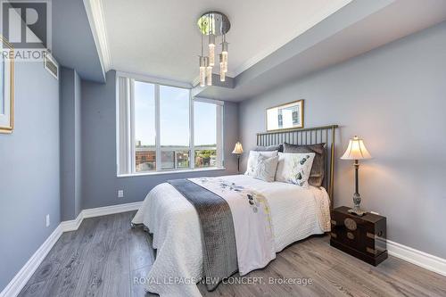 602 - 350 Red Maple Road, Richmond Hill, ON - Indoor Photo Showing Bedroom