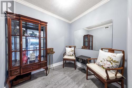 602 - 350 Red Maple Road, Richmond Hill, ON - Indoor Photo Showing Other Room