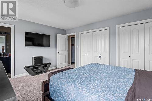 1701 11Th Avenue Nw, Moose Jaw, SK - Indoor Photo Showing Bedroom