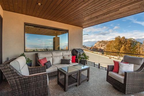 450 Windhover Court, Kelowna, BC - Outdoor With Deck Patio Veranda With Exterior