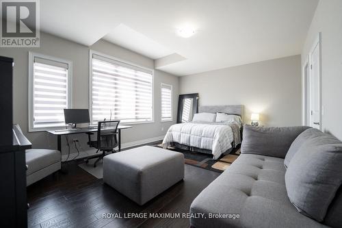 37 Skyline Trail, King (Nobleton), ON - Indoor Photo Showing Other Room