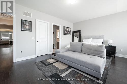 37 Skyline Trail, King (Nobleton), ON - Indoor Photo Showing Bedroom