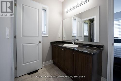 37 Skyline Trail, King (Nobleton), ON - Indoor Photo Showing Bathroom