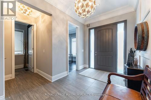 37 Skyline Trail, King (Nobleton), ON - Indoor Photo Showing Other Room