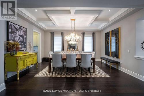 37 Skyline Trail, King (Nobleton), ON - Indoor Photo Showing Dining Room