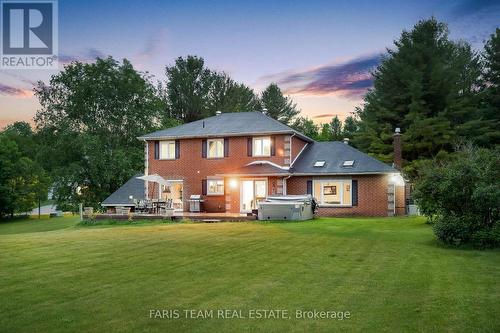 1602 Kale Drive, Innisfil, ON - Outdoor