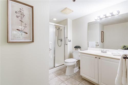 100 Burloak Drive|Unit #1308, Burlington, ON - Indoor Photo Showing Bathroom