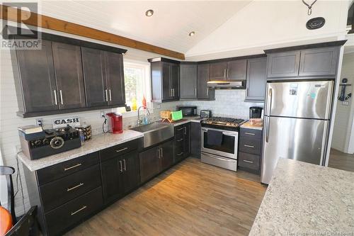 -- Crabbe Road - Middle Dam, Grand Manan, NB - Indoor Photo Showing Kitchen