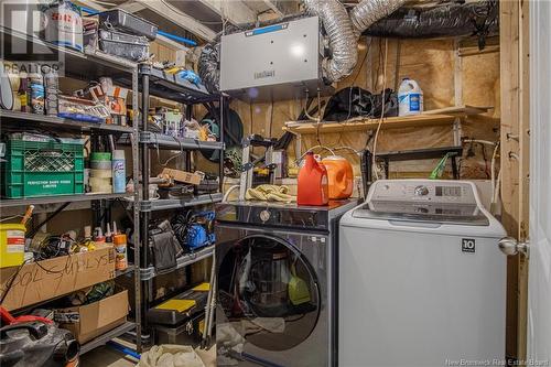 38 Meadow Drive, Darlings Island, NB - Indoor Photo Showing Laundry Room