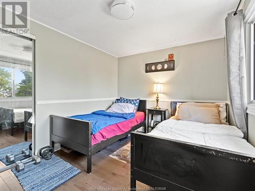 10265 Shenandoah, Windsor, ON - Indoor Photo Showing Bedroom