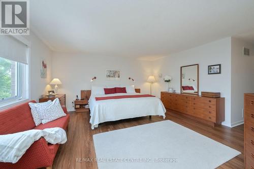 2564 Advent Court, Mississauga (Central Erin Mills), ON - Indoor Photo Showing Bedroom