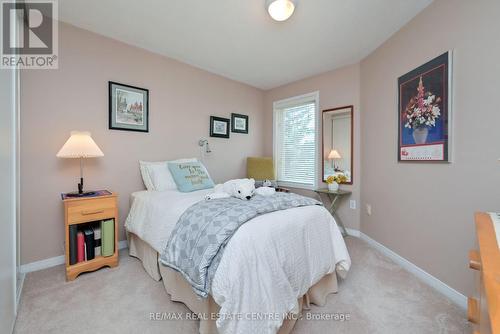 2564 Advent Court, Mississauga (Central Erin Mills), ON - Indoor Photo Showing Bedroom