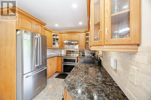 5 Gondola Crescent, Brampton (Northgate), ON - Indoor Photo Showing Kitchen