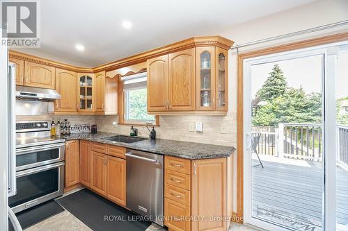 5 Gondola Crescent, Brampton, ON - Indoor Photo Showing Kitchen