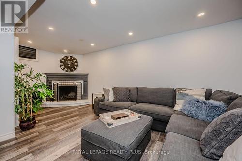 2145 Bosack Court, Mississauga (Sheridan), ON - Indoor Photo Showing Living Room With Fireplace