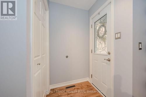 2145 Bosack Court, Mississauga (Sheridan), ON - Indoor Photo Showing Other Room