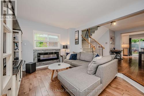 2145 Bosack Court, Mississauga (Sheridan), ON - Indoor Photo Showing Living Room With Fireplace