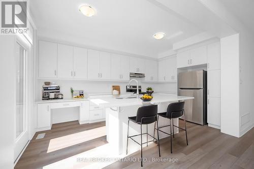 1200 Anson Gate, Oakville, ON - Indoor Photo Showing Laundry Room