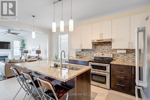 436 Galbraith Street, Shelburne, ON - Indoor Photo Showing Kitchen With Stainless Steel Kitchen With Double Sink With Upgraded Kitchen