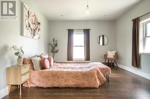 371 Maple Avenue S, Brant (Burford), ON - Indoor Photo Showing Bedroom