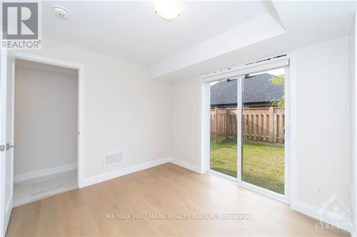 809 Star, Ottawa, ON - Indoor Photo Showing Other Room