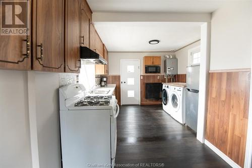 121 First Street, Wallaceburg, ON - Indoor Photo Showing Kitchen