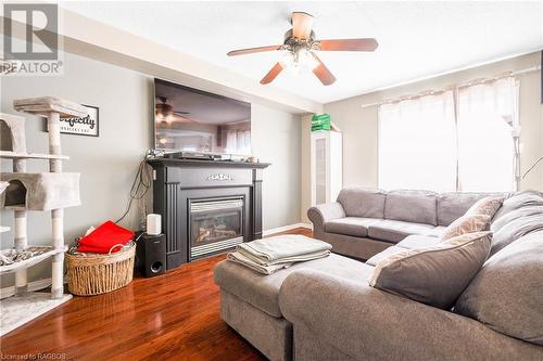 1964 Romina Street, Innisfil, ON - Indoor Photo Showing Living Room With Fireplace