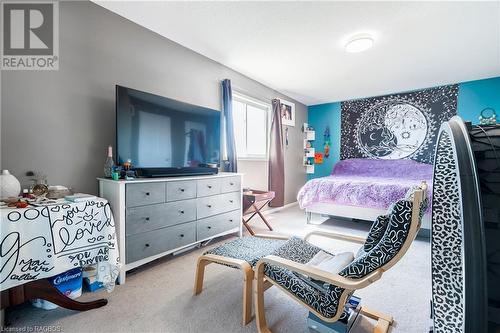 1964 Romina Street, Innisfil, ON - Indoor Photo Showing Bedroom