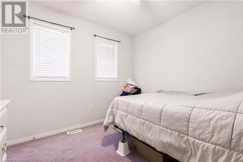 1964 Romina Street, Innisfil, ON - Indoor Photo Showing Bedroom