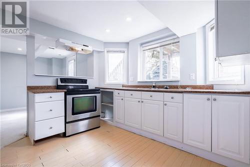 1964 Romina Street, Innisfil, ON - Indoor Photo Showing Kitchen