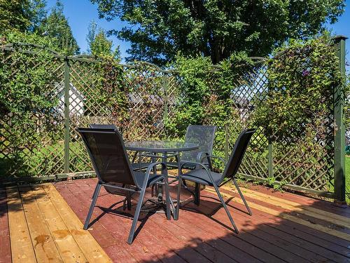 Terrasse - 45 Rue Rachel, Saint-Jean-Sur-Richelieu, QC 