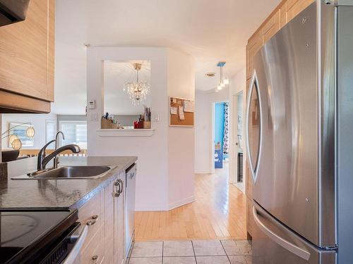 Kitchen - 805 Rue Malraux, Laval (Sainte-Dorothée), QC - Indoor Photo Showing Kitchen