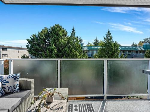 304-2515 Dowler Pl, Victoria, BC - Outdoor With Exterior