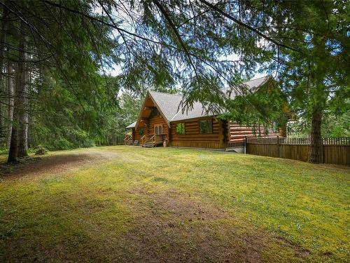 2049 Stevedor Rd, Courtenay, BC 