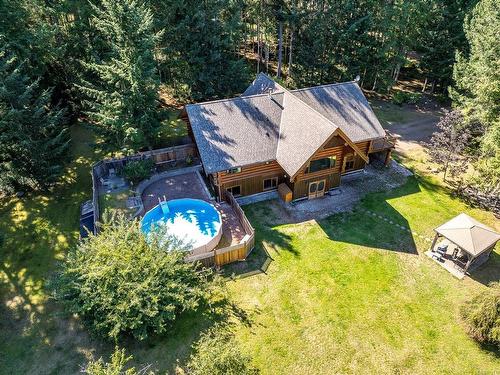 2049 Stevedor Rd, Courtenay, BC 