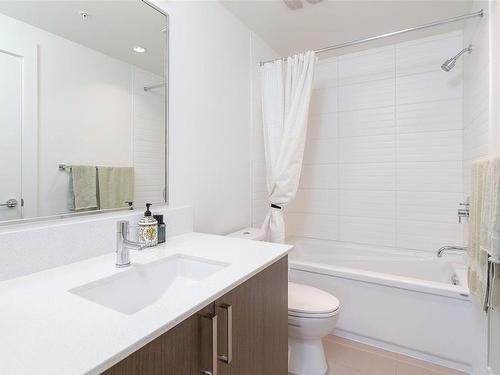 206-286 Wilfert Rd, View Royal, BC - Indoor Photo Showing Bathroom