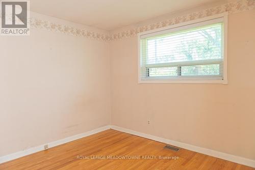 98 Silverstone Drive, Toronto (Mount Olive-Silverstone-Jamestown), ON - Indoor Photo Showing Other Room