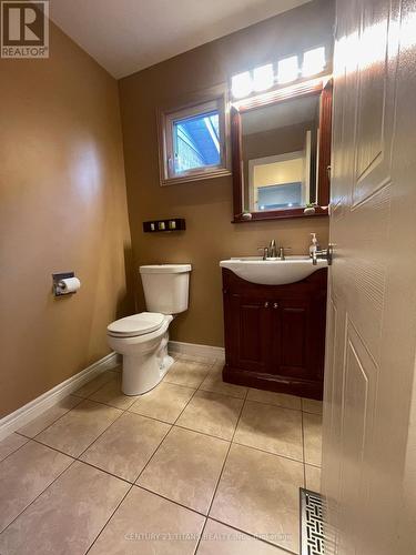 65 Clayton Crescent, Clarington (Bowmanville), ON - Indoor Photo Showing Bathroom