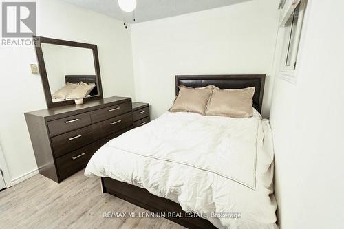 111 Metro Road S, Georgina (Keswick South), ON - Indoor Photo Showing Bedroom