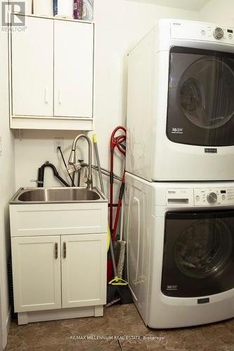 111 Metro Road S, Georgina (Keswick South), ON - Indoor Photo Showing Laundry Room