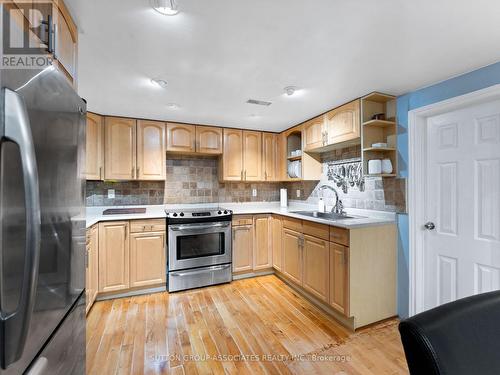 397 Horsham Avenue, Toronto (Willowdale West), ON - Indoor Photo Showing Kitchen