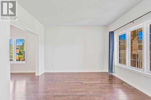 36 Batteaux Street, Barrie (Ardagh), ON - Indoor Photo Showing Other Room