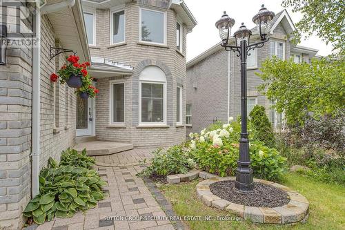 18 Black Willow Drive W, Barrie (Holly), ON - Outdoor